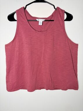Athleta Breezy Muscle Tee
Crimson XL tank top Pink red workout gym activewear